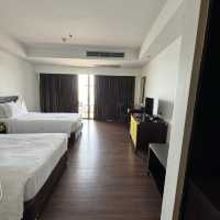เที่ยวพัทยา หาดจอมเทียน พักผ่อนที่ Dee Varee