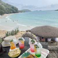 Cave Beach Clubคาเฟ่ที่มีคลื่นฮีลใจ