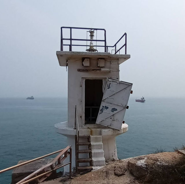 南丫島圓角奇石廢堡燈塔，適合悠閒時光