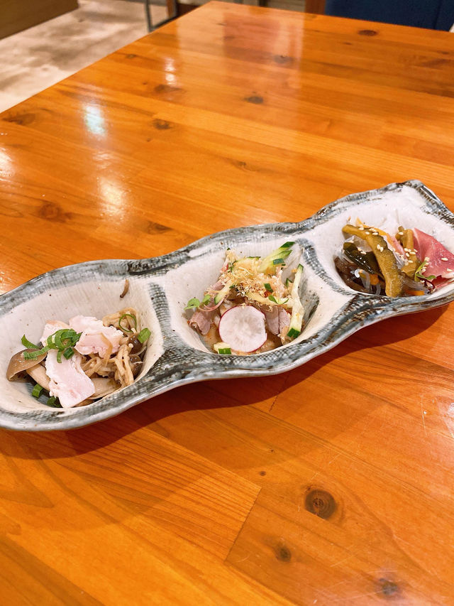 【沖縄/グルメ】アグー豚のしゃぶしゃぶと島野菜が食べ放題！