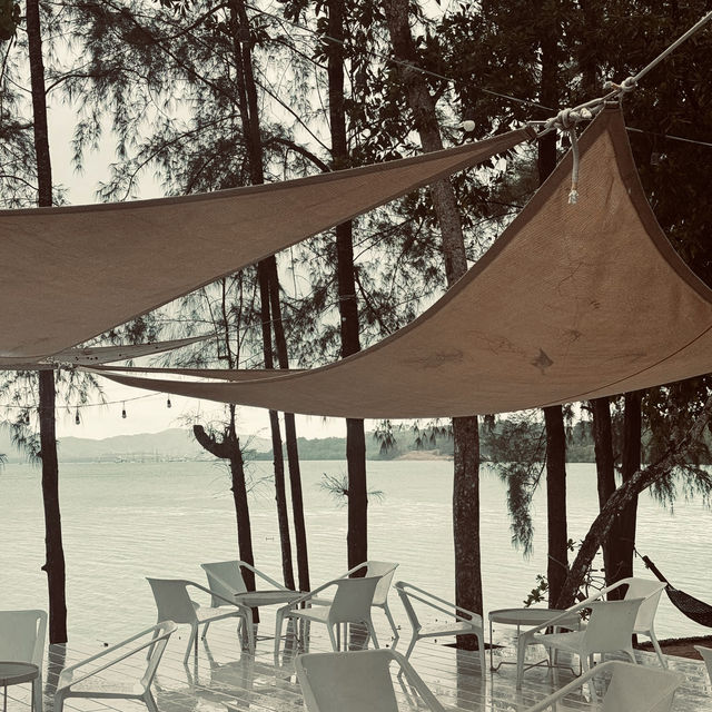 “The PlayYard“คาเฟ่สุดชิล 