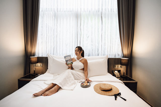Ten Six Hundred Hotel