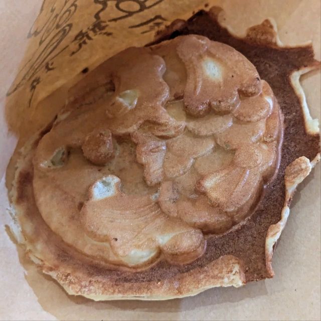 台中-火車站附近的金鯱燒文青咖啡：與魚咖啡