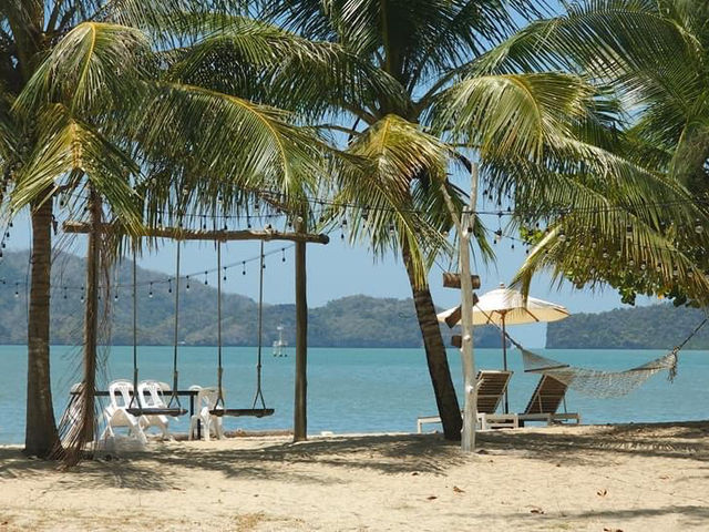 Seesea Resort ที่พักสไตล์มินิมอล จ.สตูล