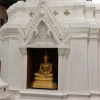 วัดพนัญเชิงวรวิหาร