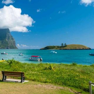 🌴 Discover the Serenity of Lord Howe Island