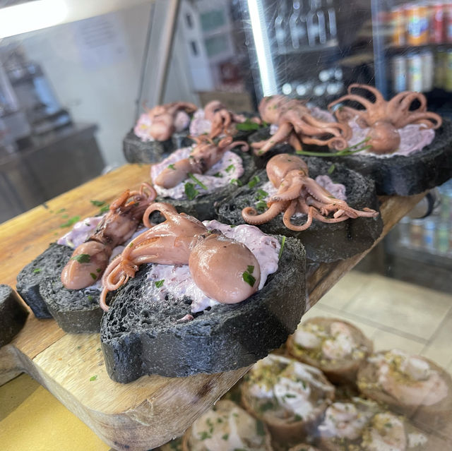 繊維の町ブラーノ島