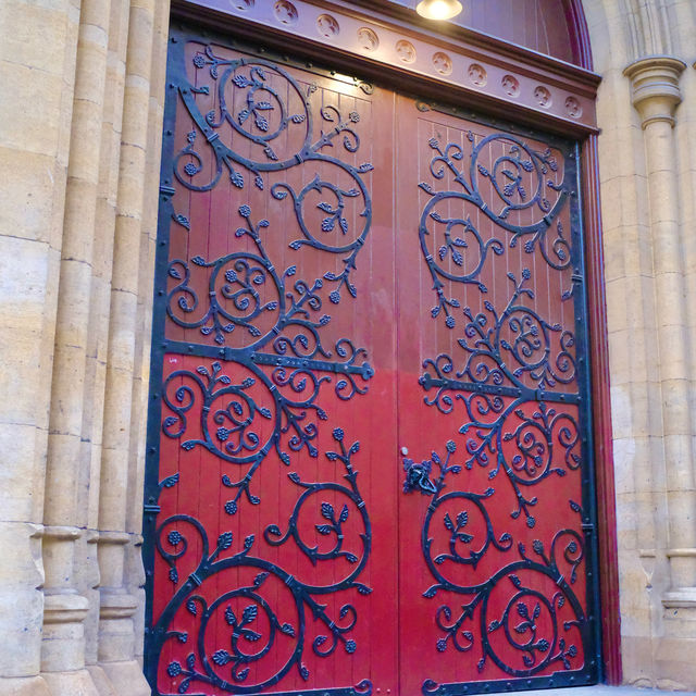 1891년에 지어진 네오고딕 양식의 멜버른 명소 - St Paul's Cathedral