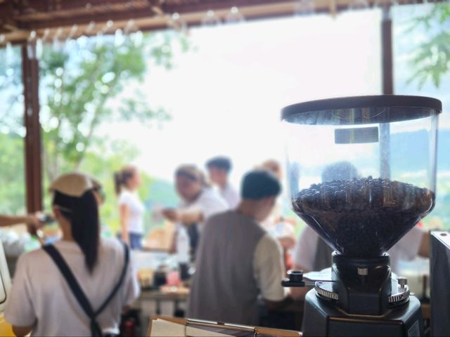 บ้านไร่ ไอทะเล คาเฟ่ ภูเก็ต