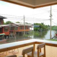 T Touch Cafe