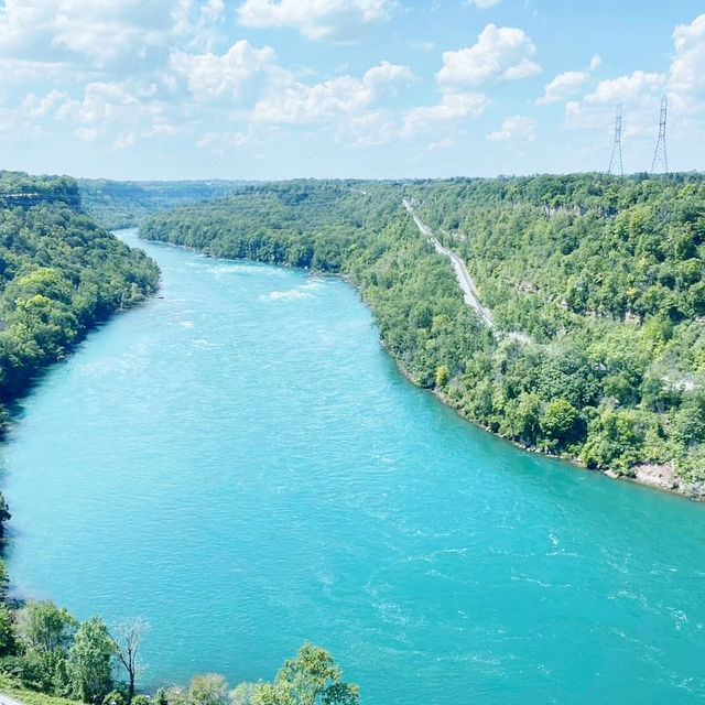 Where Water Roars and Magic Soars: A Niagara Experience 🇺🇸