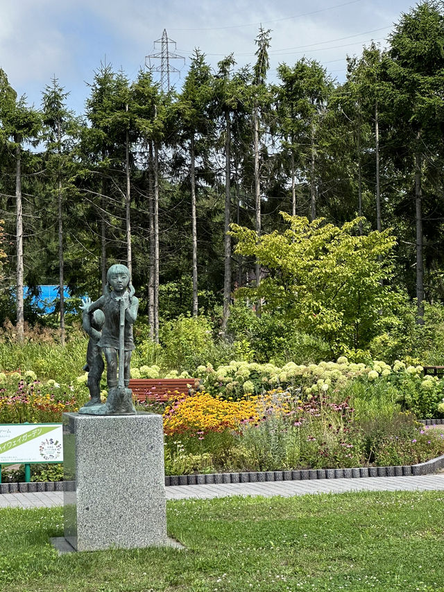 🚗 드라이브하시며 잠시 🐄 홋카이도의 예쁜 휴게소에 들려보세요! 💐