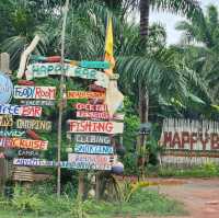 Happy Bar : คาเฟ่สไตล์บาร์
