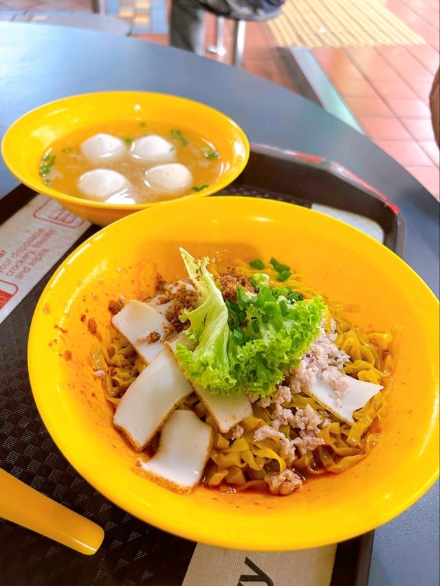 Exploring Ayer Rajah Foodloft and Food Centre