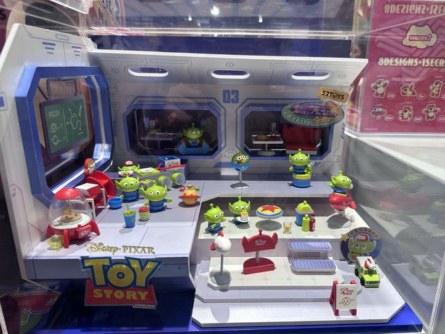 🎁 52TOYS | 台湾初の盲盒ショップがオープン！