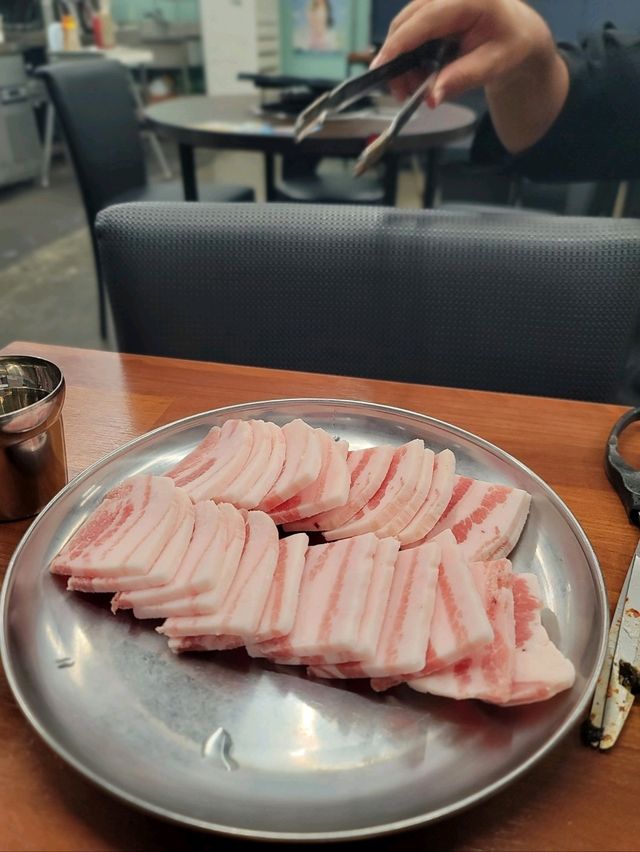 가을밤 야장느낌 즐기는 삼겹살맛집🔥