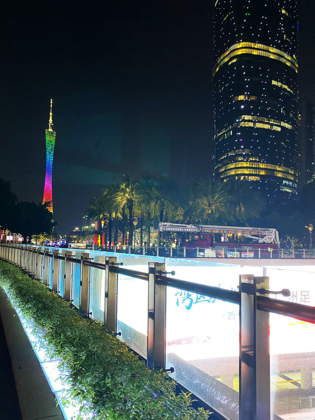 Canton tower that catch the tourists eyes 🗼🗼