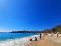 土耳其Oludeniz Beach死海海灘：藍寶石海水，天堂般的景色