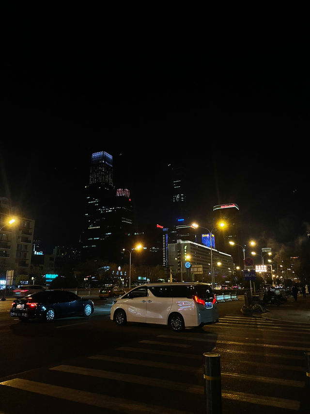 Beijing’s Modern Marvels Illuminated: A Night Journey from Olympic Grandeur to Guomao’s Skyline