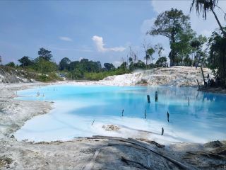 White Crater of Dolok Tinggi Raja
