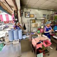 ร้านนายตี๋ ก๋วยเตี๋ยวลูกชิ้นปลากราย 3 รส