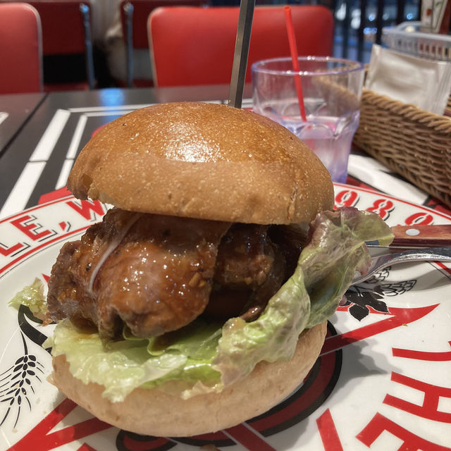 セントレアでアメリカンなハンバーガー🍔