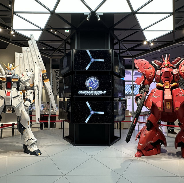 Gundam Heaven: My Gundam Shopping Adventure at LaLaport Fukuoka!