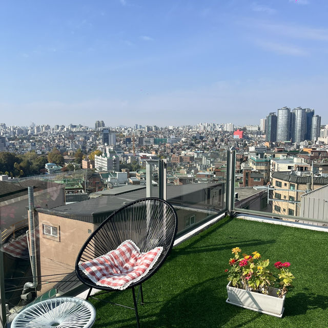 【韓国・ソウル🇰🇷】梨泰院解放村のチルタイムに最高なルーフトップカフェ☕️