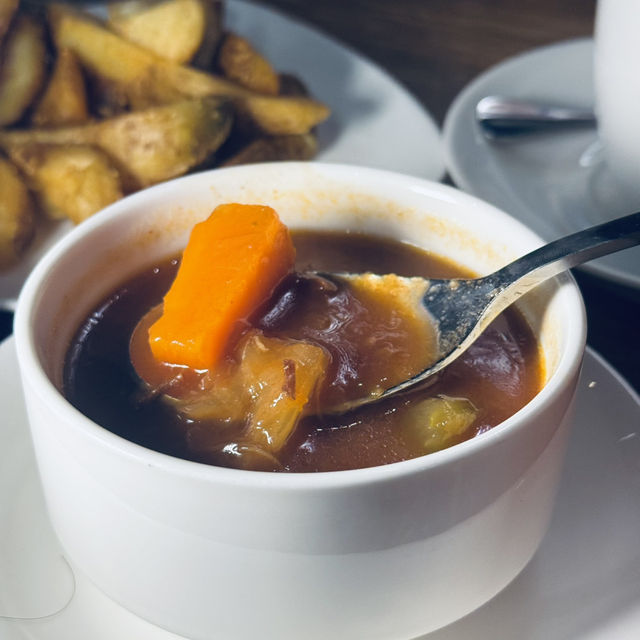 最強焗豬扒飯 ｜皇后冰室 (觀塘)