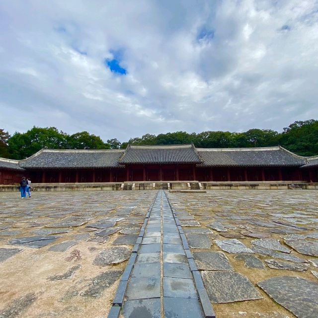 世界遺産の宗廟に行きました!