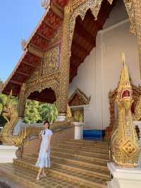  Wat Phra Singh: A Jewel of Chiang Mai