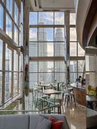 Hyatt Regency Kuala Lumpur: Where Comfort and Elegance Converge