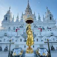  First Lohaprasart of world, Lanna look
