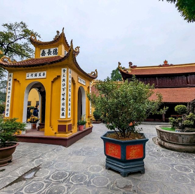 河內西湖-輕鬆散策路線：鎮國寺、一柱寺