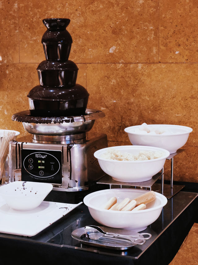 🇭🇰| Novotel Hong Kong Citygate 🎄 環保聖誕自助餐，限時優惠低至7折！✨