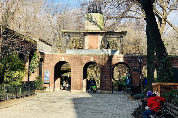 Delacorte Clock: A Charming Central Park Gem | Trip.com New York