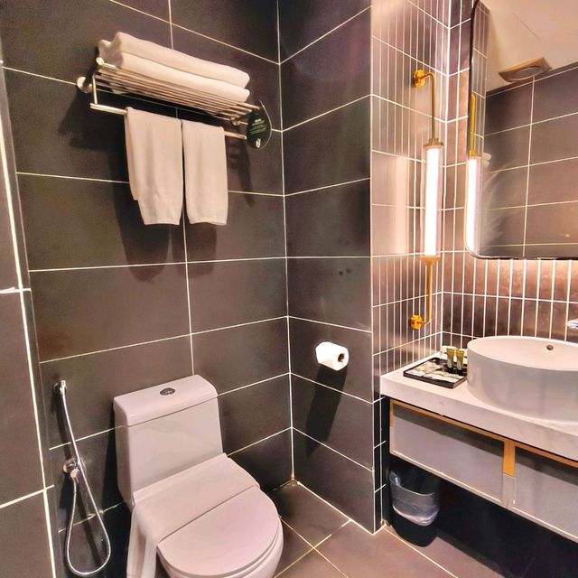 A Comfortable Stay at SCAPES Hotel: Ideal for Self-Driving Travelers