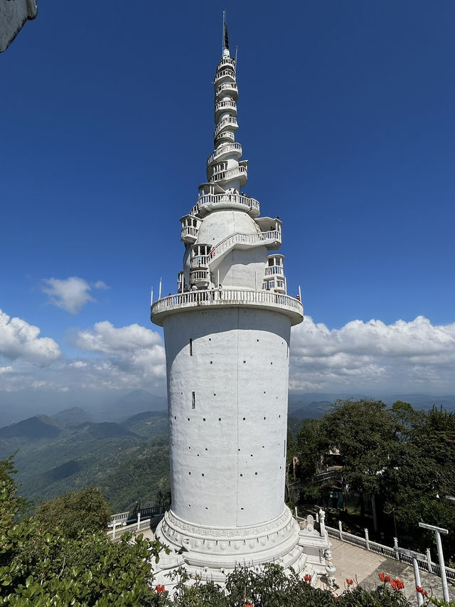 Ambuluwawa Tower Visit Tips