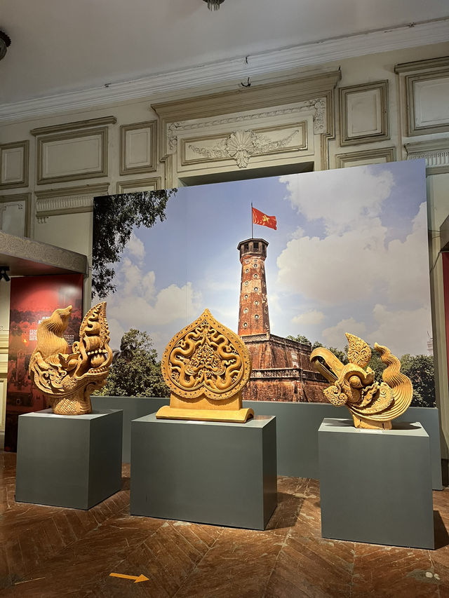 มาเดินเล่น Museum of Ho chi minh city 