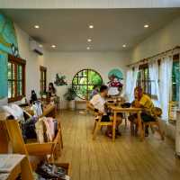 KIN CAFE 