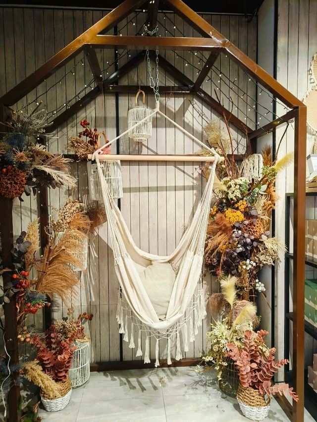 A Cozy Escape at Hooga