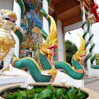 หลวงพ่อเพชรอุ้มเพชร -พระอกแตกเมืองพระยาพิชัย