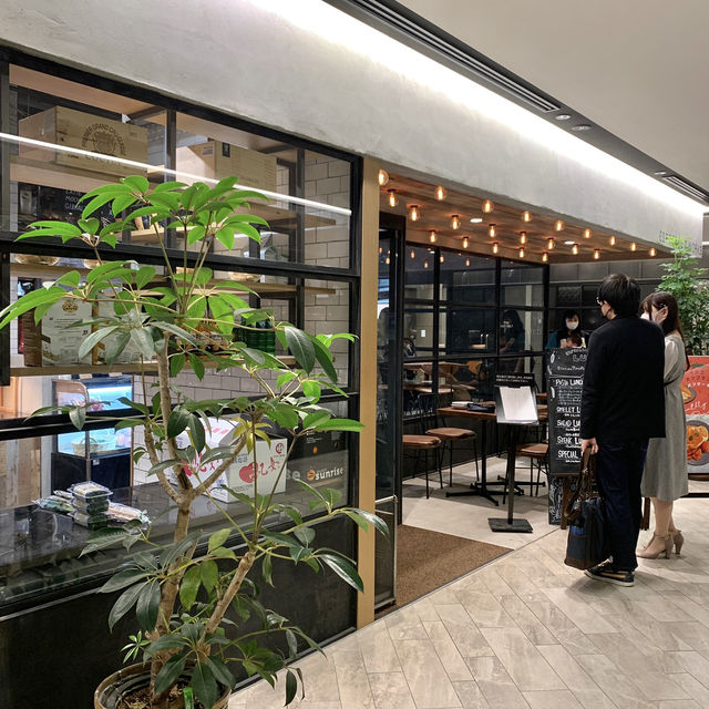 Sweet Pancake Treat at ESPRESSO D WORKS Ikebukuro