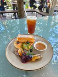 Brunch with a View at The Glasshopper