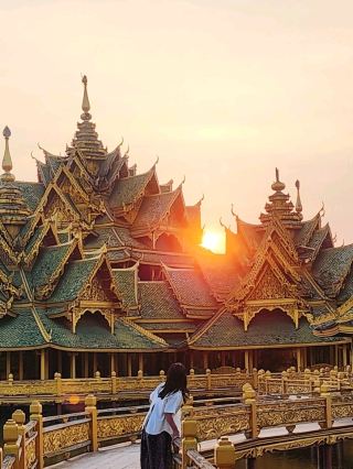 Bangkok with bestie!