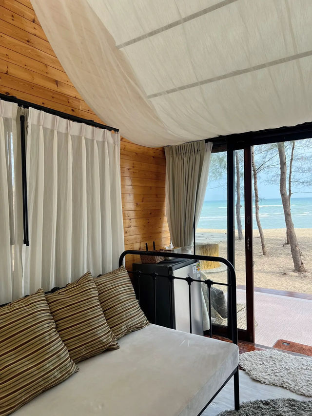 ไปนอนบ้านพักติดทะเล✨🏝️ แบบส่วนตัวที่สัตหีบ