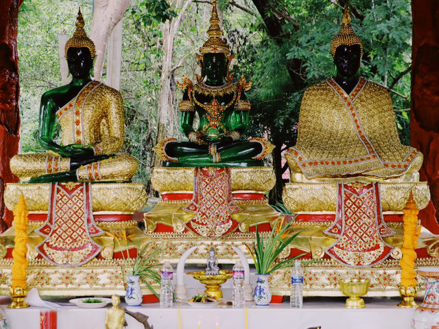 วัดถ้ำปาฏิหาริย์ 