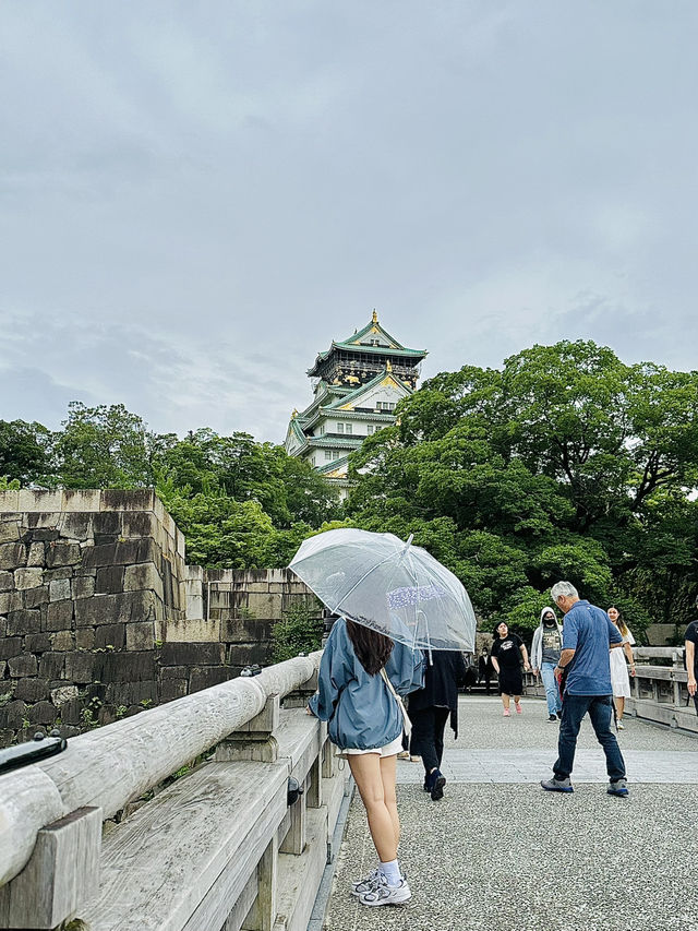 오사카에서 가장 유명한 랜드마크인 <오사카 성> 🏯