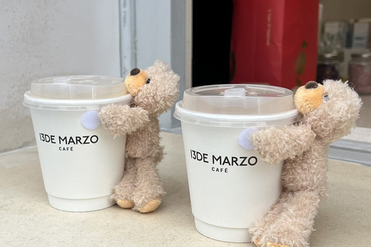 Bear Hugs in a Cup: The Whimsical World of 13DE MARZO Café