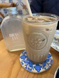  元朗人氣Café 💕 𝐁𝐫𝐚𝐯𝐚 𝐉𝐚𝐯𝐚 𝐂𝐨𝐟𝐟𝐞𝐞✨高質Brunch＋自家製巴斯克蛋糕😋